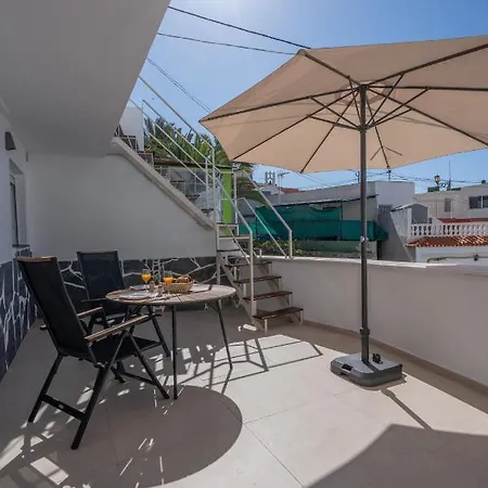 Unique House With Cave By The Sea With Private Terrace