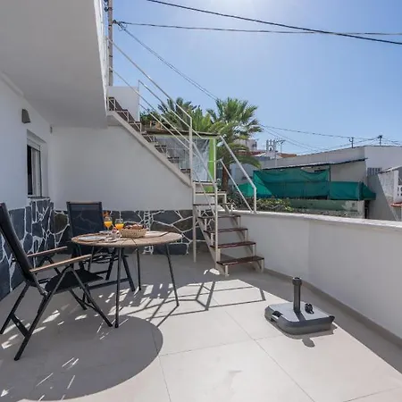 Unique House With Cave By The Sea With Private Terrace *