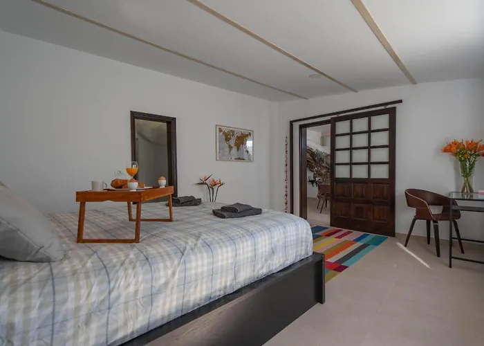 Unique House With Cave By The Sea With Private Terrace