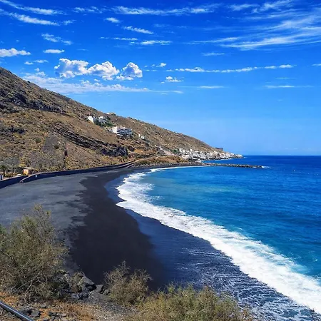 Tatil Evi Unique House With Cave By The Sea With Private Terrace *