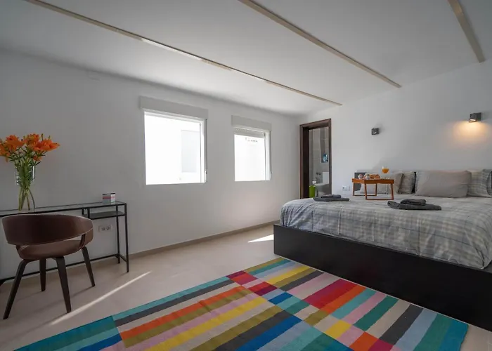 Unique House With Cave By The Sea With Private Terrace 펜션 *