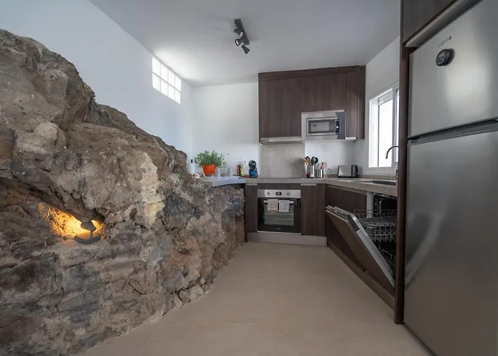 펜션 Unique House With Cave By The Sea With Private Terrace 산타크루스데 테네리페